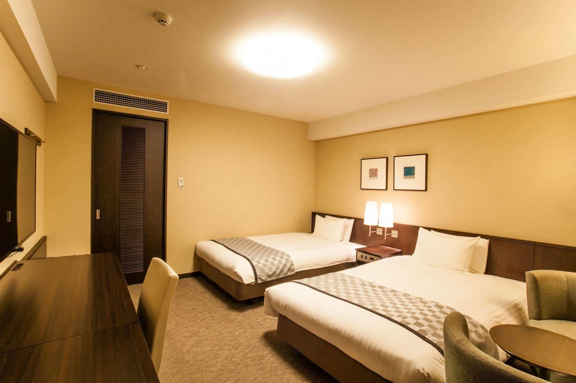 Richmond Hotel Fukuoka Tenjin Экстерьер фото